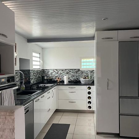 Charmante Villa, Kaz' Aa.Liyah Пойнт а Питр Екстериор снимка