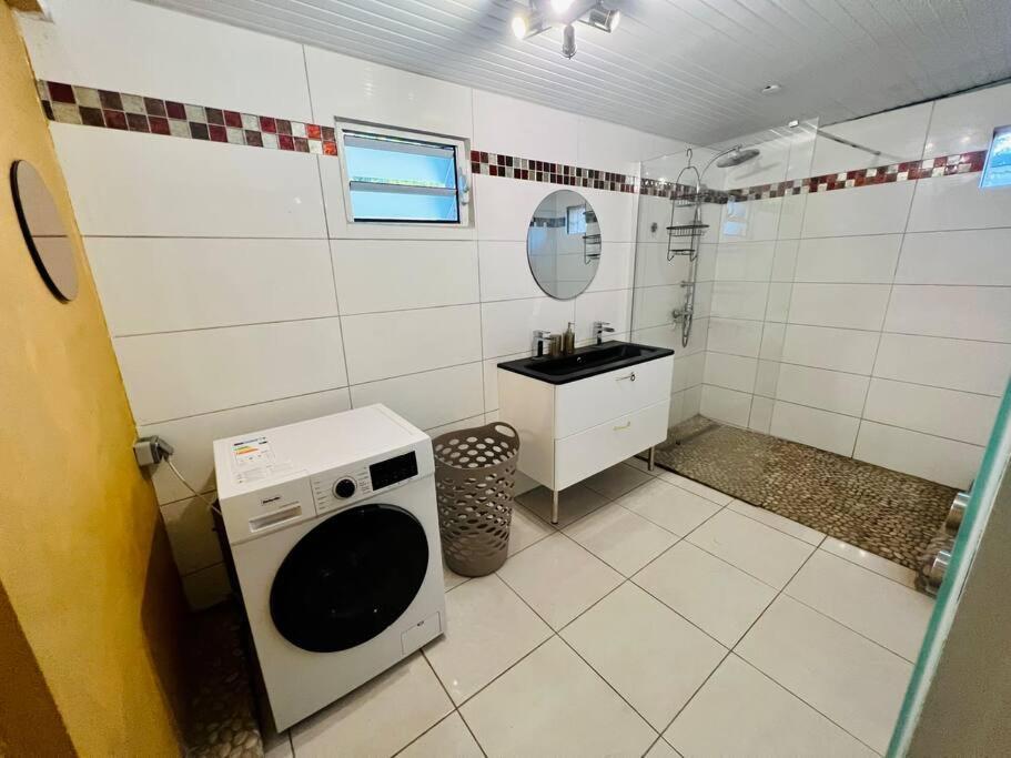 Charmante Villa, Kaz' Aa.Liyah Пойнт а Питр Екстериор снимка